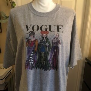 NWOT Hocus Pocus sisters T shirt